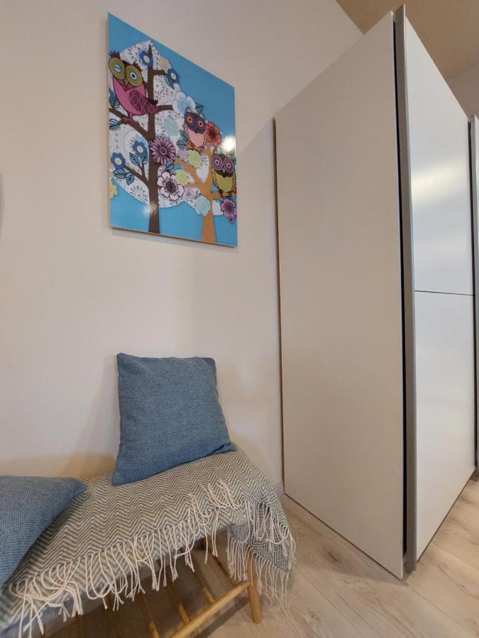 Room And Apartments Antea 로비니 외부 사진